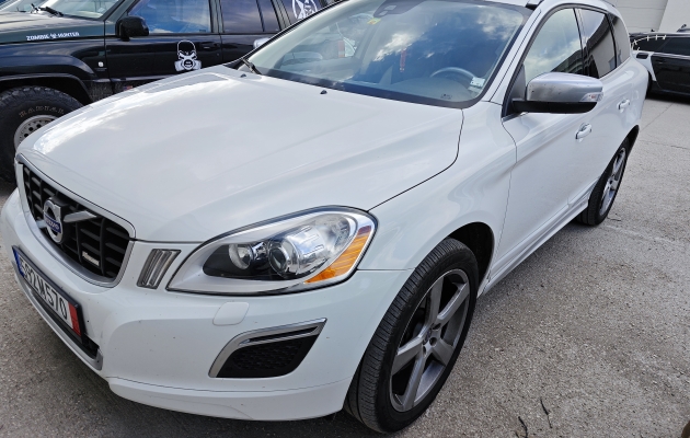 Volvo XC60 3.0T 2012 - снимка 235