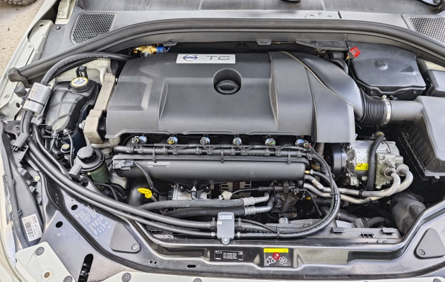 Volvo XC60 3.0T 2012 - снимка 241