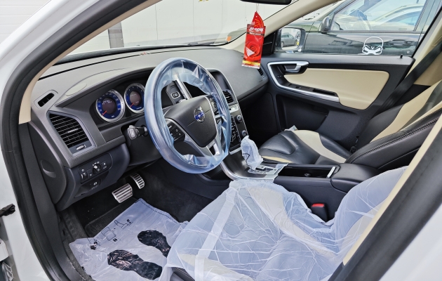 Volvo XC60 3.0T 2012 - снимка 242