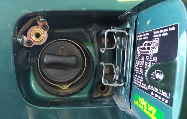 Mercedes CLK 2300k - снимка 61